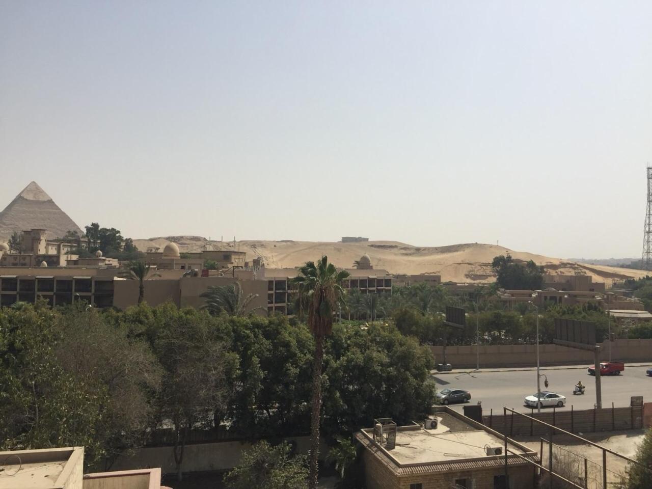 Hostel H100 Pyramids View Giza Exteriér fotografie